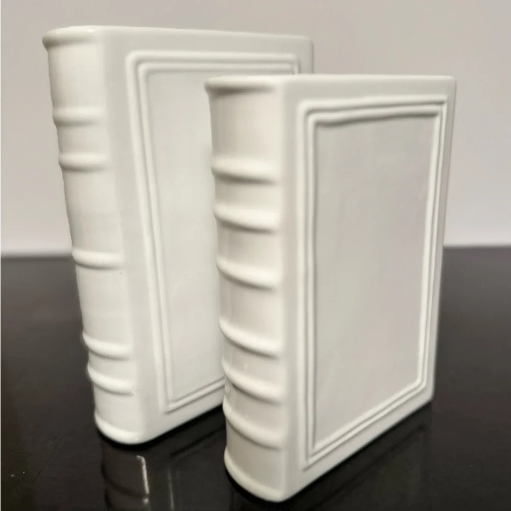 Z Gallery White Ceramic Book Decor Set